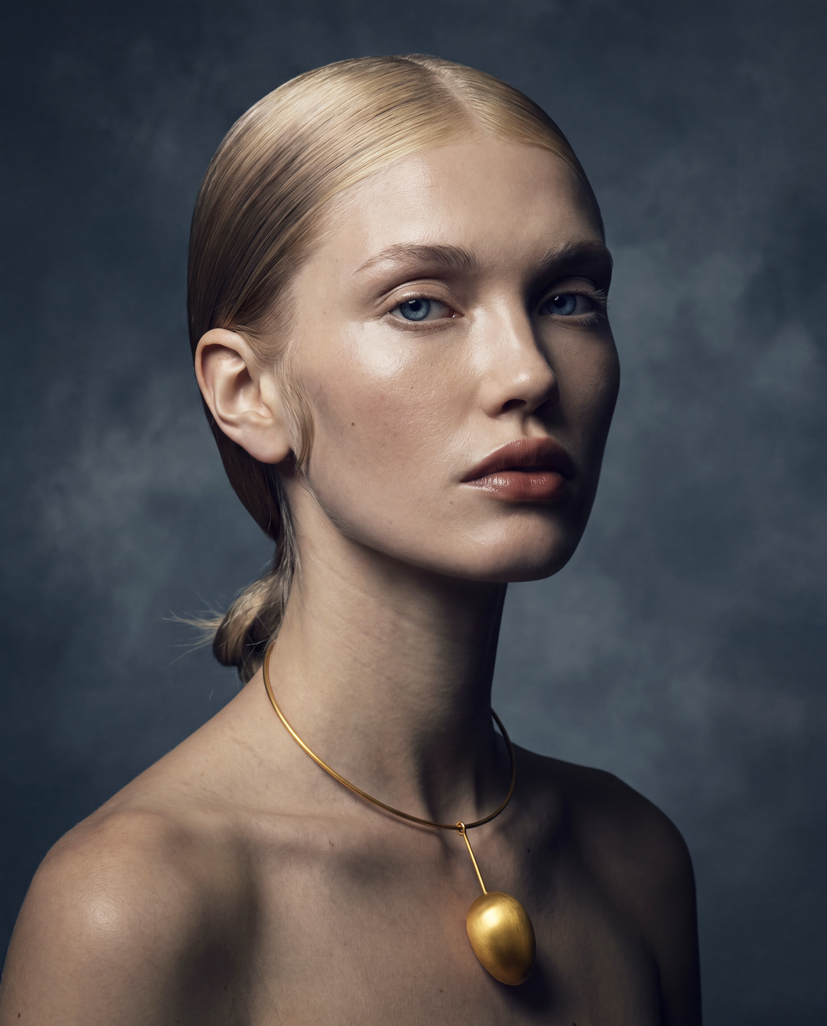 ATRIA NECKLACE
